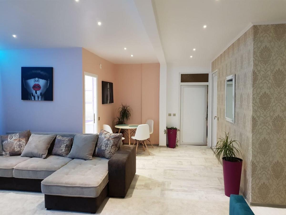 Art Boutique Central Târgu Jiu المظهر الخارجي الصورة